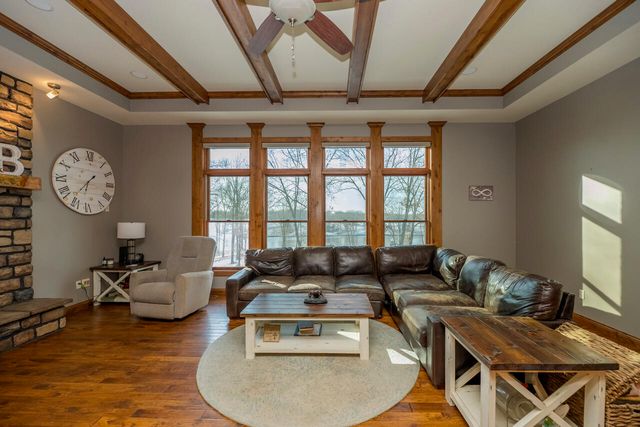 16175 N OLD NO 7, Harrisburg, MO 65256