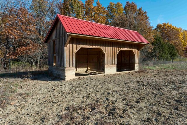 16175 N OLD NO 7, Harrisburg, MO 65256