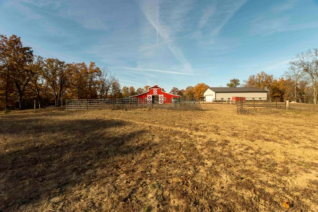 16175 N OLD NO 7, Harrisburg, MO 65256