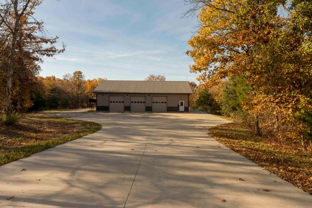 16175 N OLD NO 7, Harrisburg, MO 65256