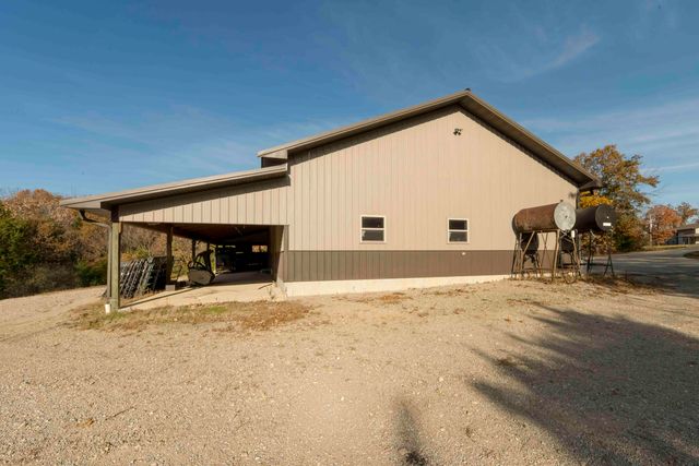 16175 N OLD NO 7, Harrisburg, MO 65256