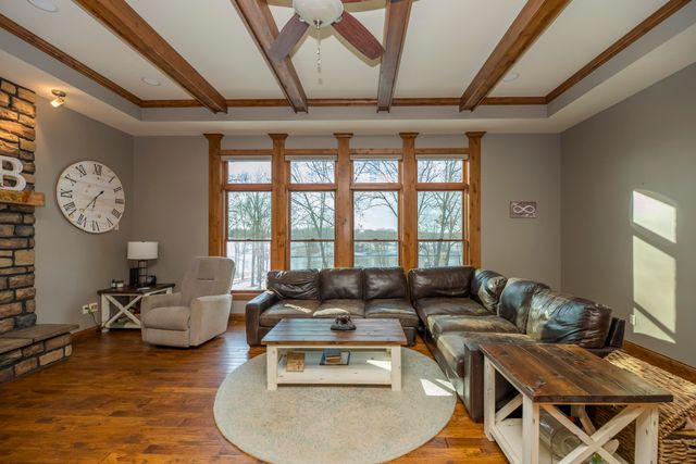 16175 N OLD NO 7, Harrisburg, MO 65256