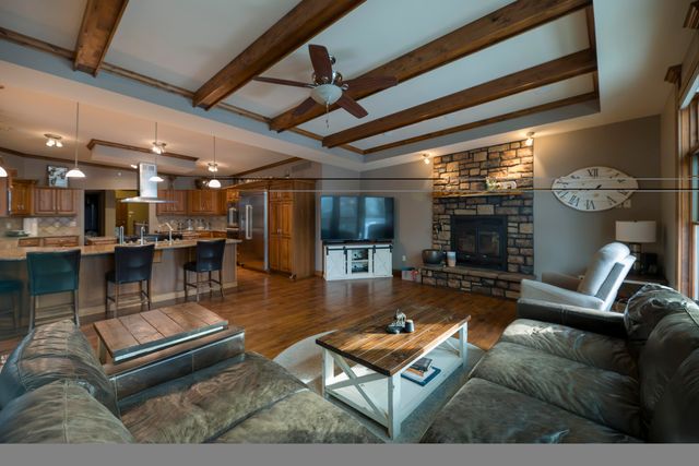 16175 N OLD NO 7, Harrisburg, MO 65256