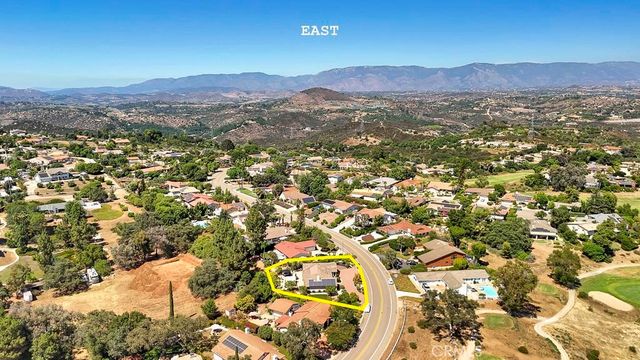 10700 Meadow Glen Way E, Escondido, CA 92026