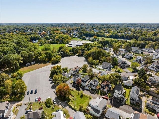 41 Massasoit Rd, Weymouth, MA 02191