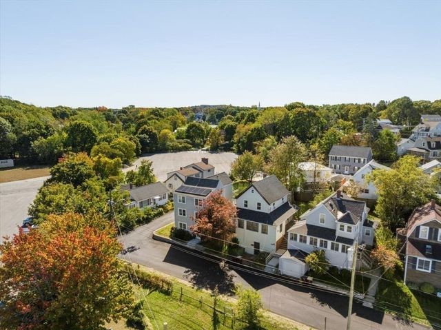 41 Massasoit Rd, Weymouth, MA 02191