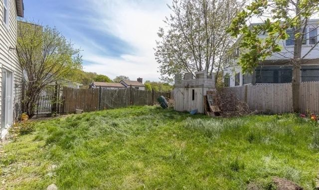 41 Massasoit Rd, Weymouth, MA 02191