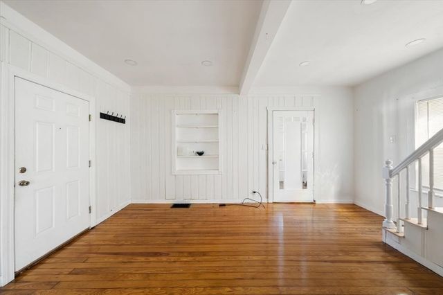 41 Massasoit Rd, Weymouth, MA 02191