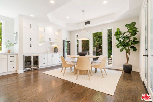 11797 CHAPARAL Street, Los Angeles, CA 90049