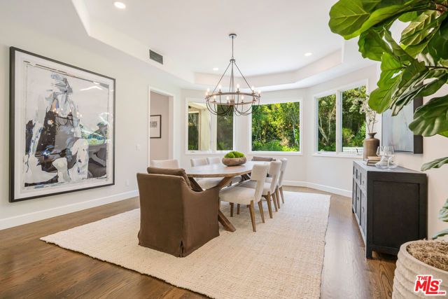11797 CHAPARAL Street, Los Angeles, CA 90049
