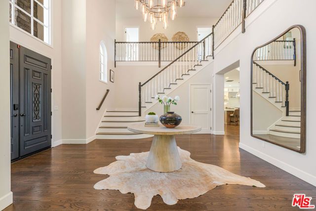 11797 CHAPARAL Street, Los Angeles, CA 90049