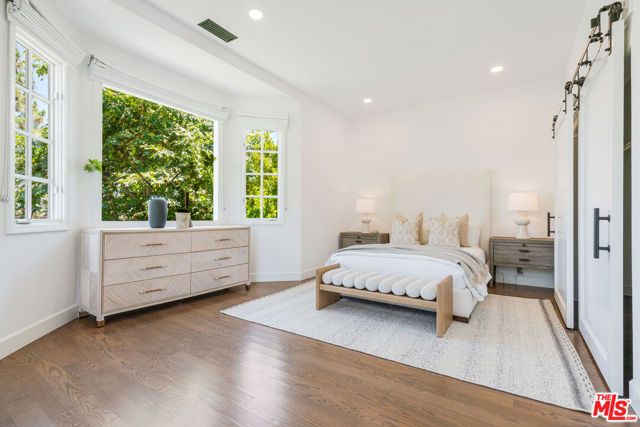 11797 CHAPARAL Street, Los Angeles, CA 90049