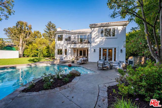 11797 CHAPARAL Street, Los Angeles, CA 90049