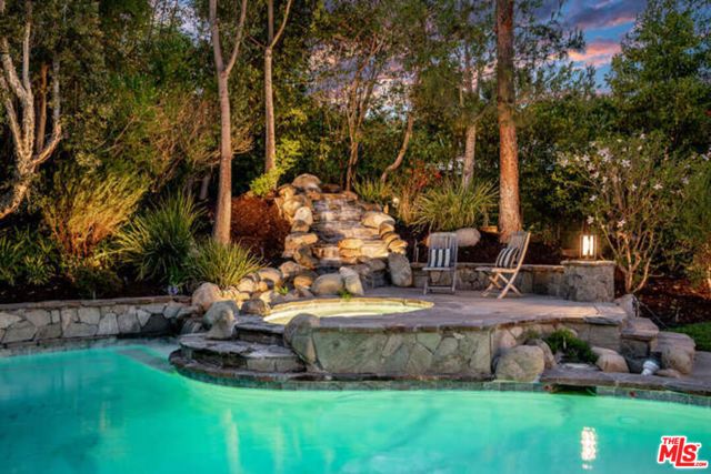 11797 CHAPARAL Street, Los Angeles, CA 90049