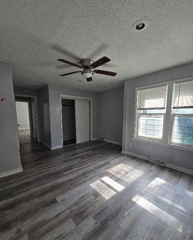 4019 E 67th Terrace, Kansas City, MO 64132