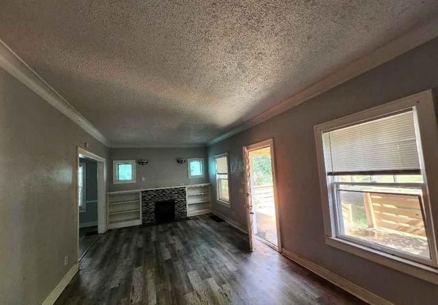 4019 E 67th Terrace, Kansas City, MO 64132