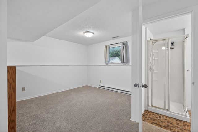 1123 W 9th Street, Cedar Falls, IA 50613