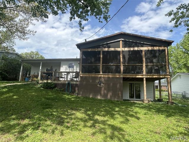 118 Wildwood Court, St Charles, MO 63303