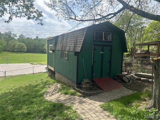118 Wildwood Court, St Charles, MO 63303