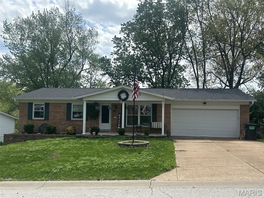 118 Wildwood Court, St Charles, MO 63303