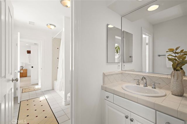 10 Cape Andover, Newport Beach, CA 92660
