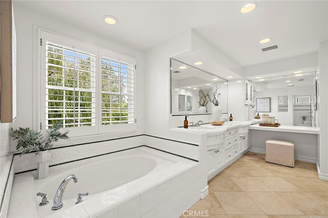 10 Cape Andover, Newport Beach, CA 92660