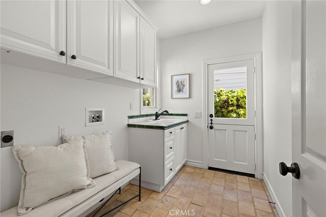 10 Cape Andover, Newport Beach, CA 92660