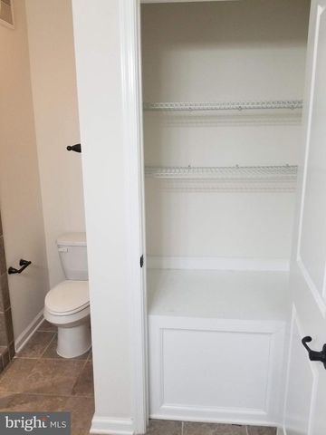 7356 BRUNSON CIR, Gainesville, VA 20155