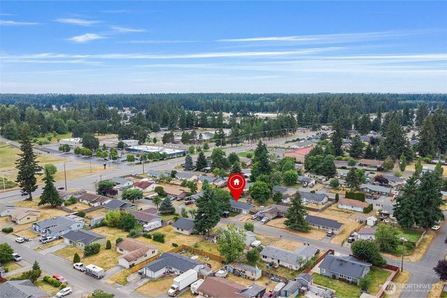 17424 6th Avenue E, Spanaway, WA 98387