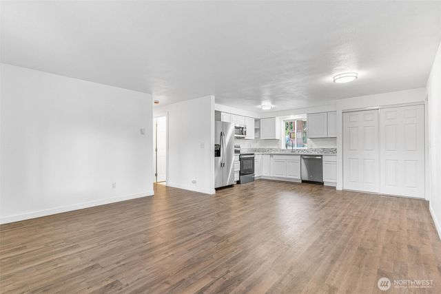 17424 6th Avenue E, Spanaway, WA 98387