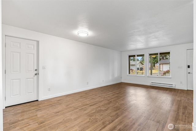 17424 6th Avenue E, Spanaway, WA 98387