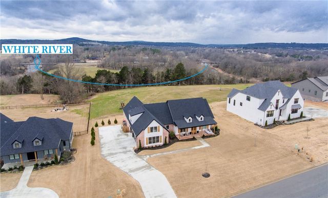 1063 Noah Street, Fayetteville, AR 72703