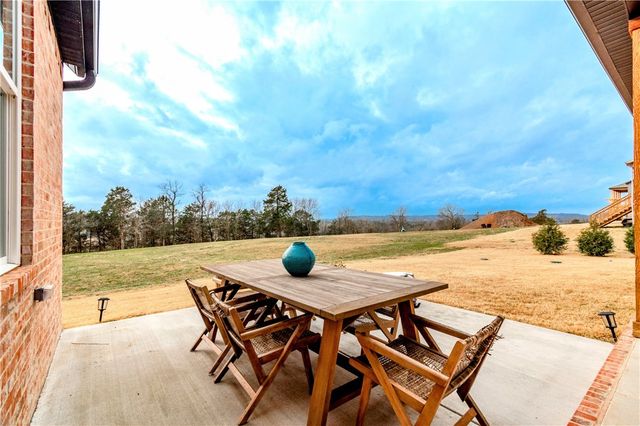 1063 Noah Street, Fayetteville, AR 72703