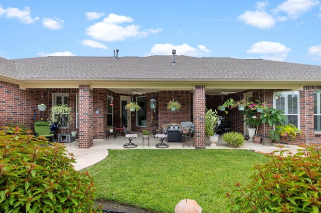 6607 Barrington Green, Houston, TX 77069