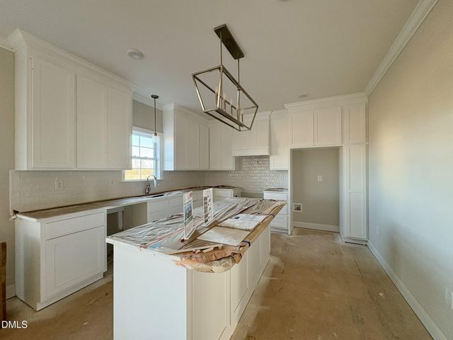 7420 Sweetwater Drive, Nashville, NC 27856