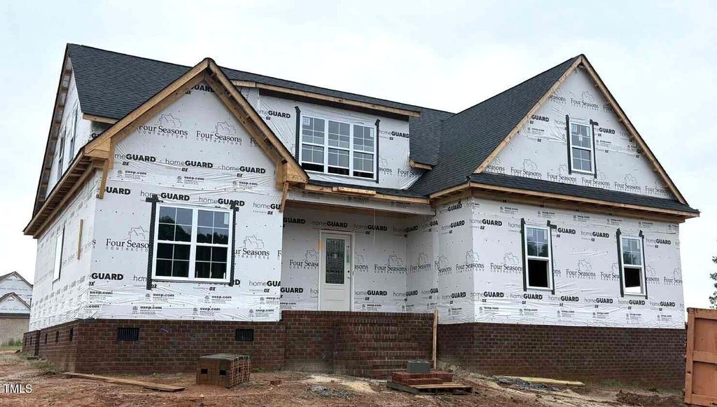 7420 Sweetwater Drive, Nashville, NC 27856