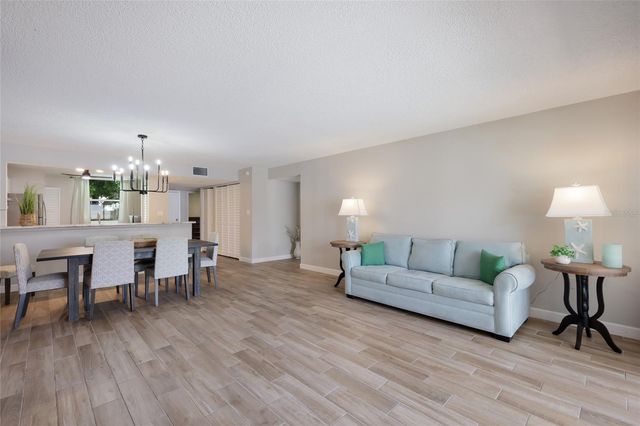 226 SHERWOOD DRIVE, Bradenton, FL 34210