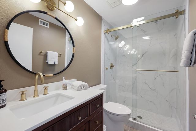 226 SHERWOOD DRIVE, Bradenton, FL 34210
