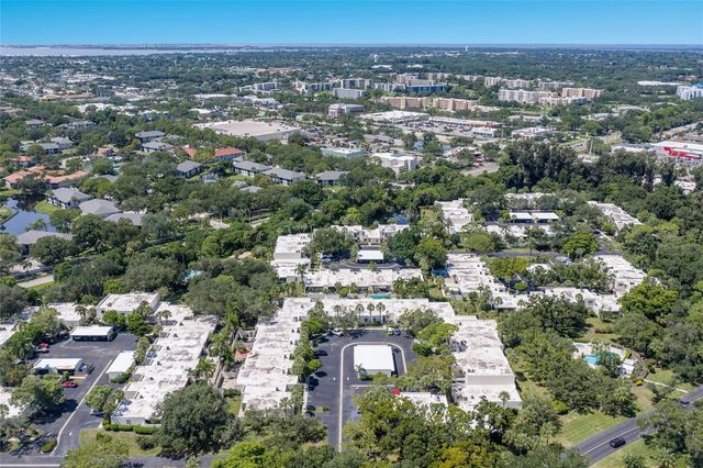 226 SHERWOOD DRIVE, Bradenton, FL 34210
