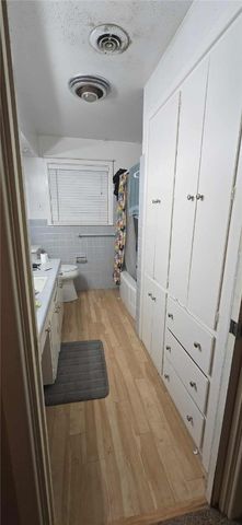 726 Reynolds Ave, Taft, TX 78390