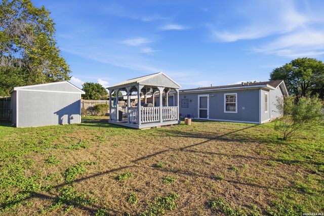 3207 Aragon Dr, San Antonio, TX 78211