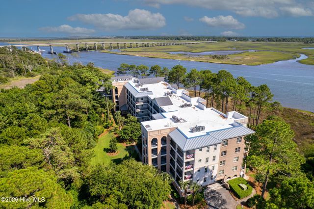 2100 Marsh Grove Lane Unit 2204, Southport, NC 28461