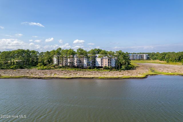 2100 Marsh Grove Lane Unit 2204, Southport, NC 28461