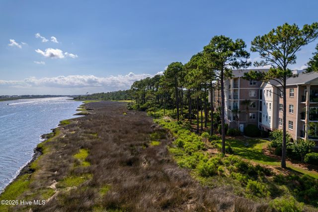 2100 Marsh Grove Lane Unit 2204, Southport, NC 28461
