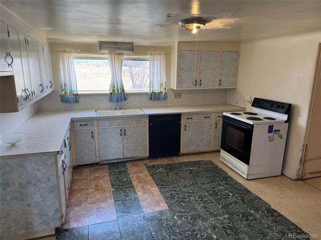 1590 Holman Avenue, Salida, CO 81201