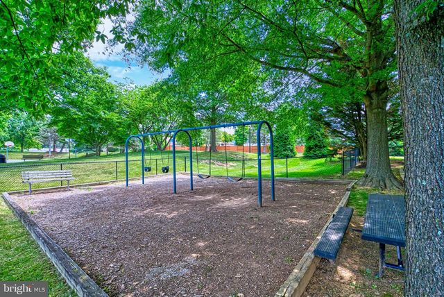 1355 TUNWELL STABLE CT, Reston, VA 20194