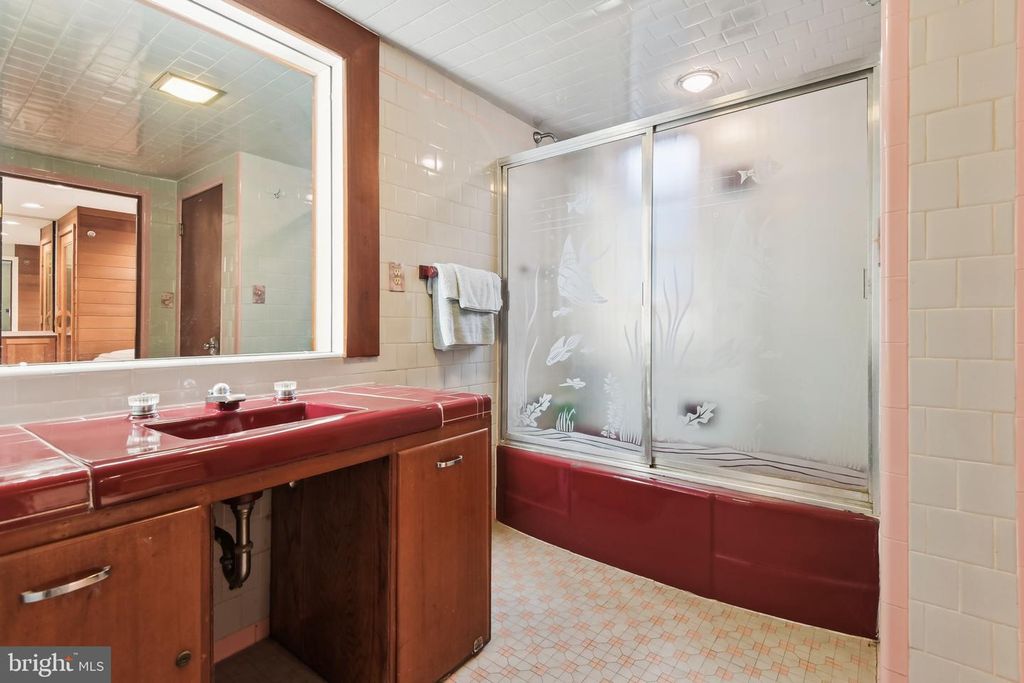4409 N CHARLES ST, Baltimore, MD 21218