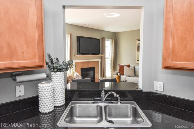 1661 Sanctuary Circle, Oceola Township, MI 48855