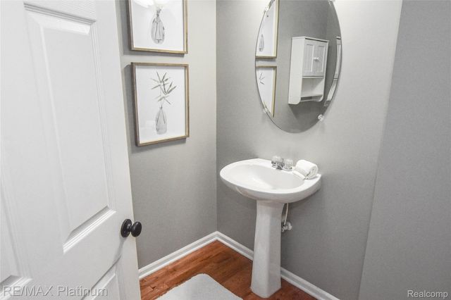 1661 Sanctuary Circle, Oceola Township, MI 48855