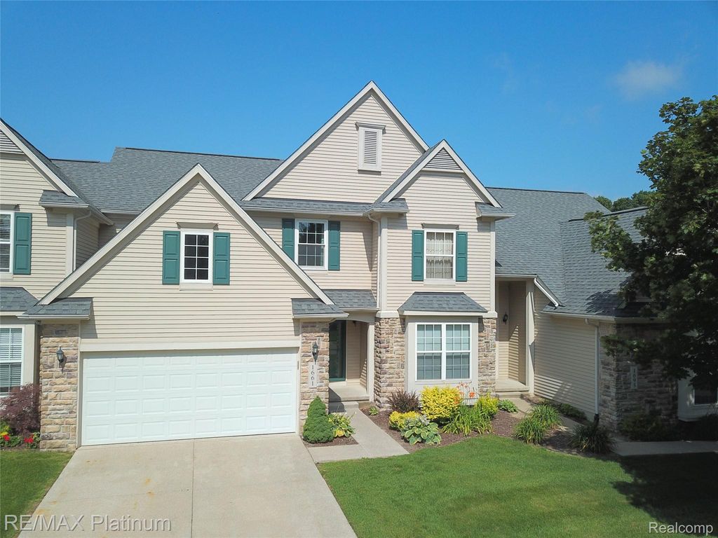 1661 Sanctuary Circle, Oceola Township, MI 48855